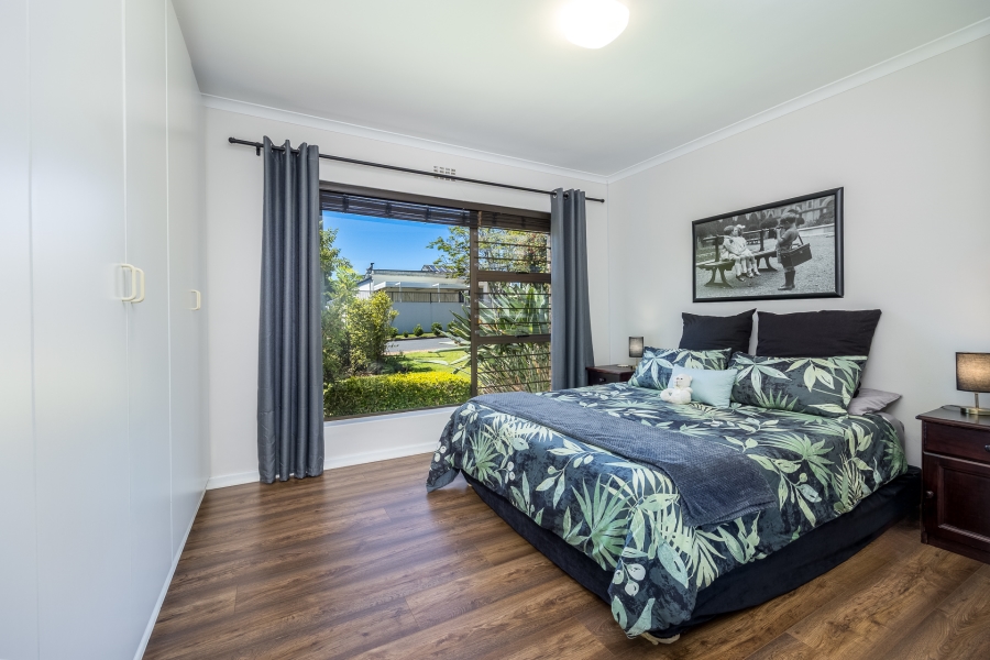 3 Bedroom Property for Sale in Paradyskloof Western Cape